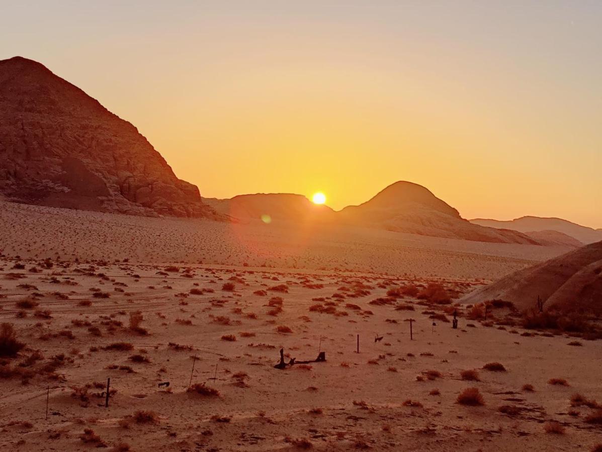 Go Bedouin Camp Hostel Wadi Rum Luaran gambar